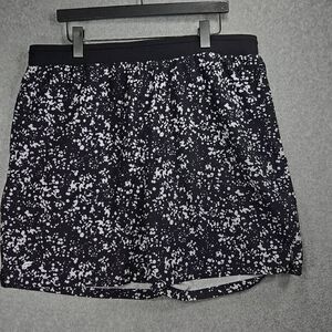 Fabletics Shorts Fundamental 2XL Active